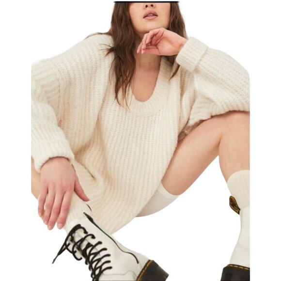 Free People Blue Bell V Neck Sweater Ivory Size XS - Picture 1 of 10